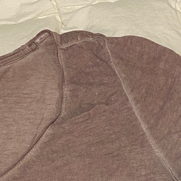 Calvin Klein T shirt - Picture 2 of 3